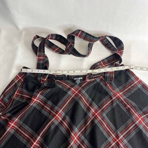 Hot Topic Womens Plaid Skirtall Size 2X Black Red Academia School Girl Mini - Picture 7 of 9